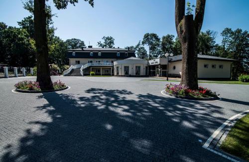 Oleszyce House | Cozy Pod Ksiecia Gorka with Complimentary Breakfast