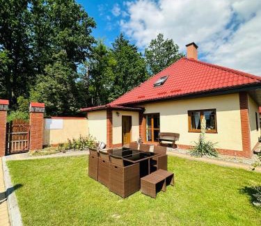 Miłomłyn Villa | Experience Niebieska Chmurka: Oceanfront Bliss Awaits