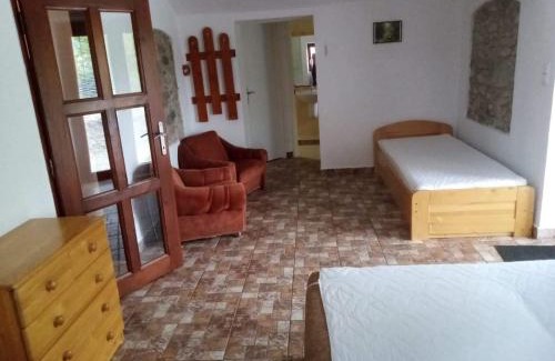 Nova Pec House | Pet-Friendly Stay at Pod Smrcinou with Ocean Views