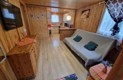 Woszakowice House | Relax at POD SOSNAMI: Pet-Friendly Resort with Ocean Views
