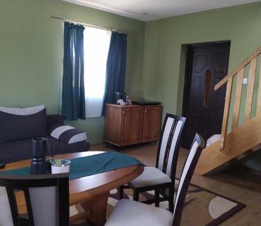 Adamow House | Guest Rated 9.3: Family & Pet-Friendly at Pod Szyszkami