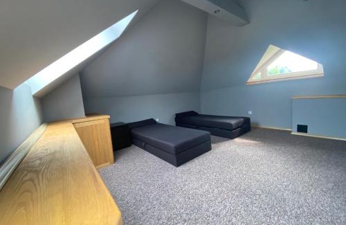 Adamow House | Guest Rated 9.3: Family & Pet-Friendly at Pod Szyszkami