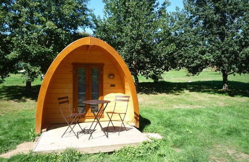 Chamberet Cabin | Pet-Friendly Retreat at Pod - Village des Monédières