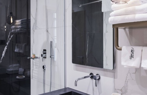 Donji Grad Hotel | Discover Pod Zidom Rooms: Guest Rated 9.8 with Breakfast