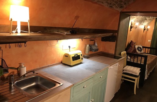 Beverino House | Pet-Friendly Podere Memolandia: Oceanfront Retreat Awaits