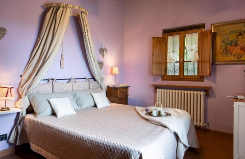 Moncioni Villa | Discover Podere Belvedere 6 with Oceanfront Views & Pool