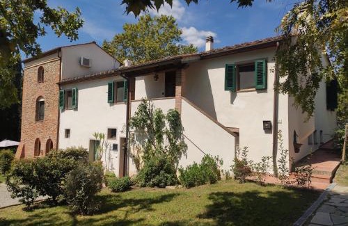 Peccioli House | Discover Podere Borgaruccio: Oceanfront Relaxation Awaits