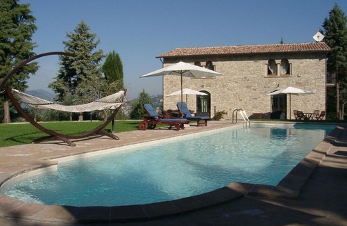 Ramazzano Villa | Charming Podere Caldaruccio La Pineta Cottage in Umbertide
