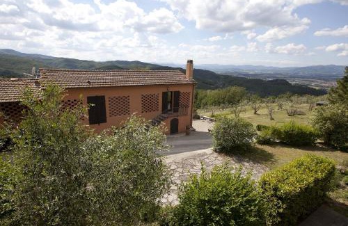 Borgo San Lorenzo House | Inviting Podere Capitignano with Ocean View & Pool Access