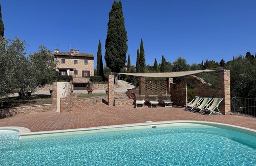 Certaldo Villa | Experience Podere il Casolarino with Private Pool & Ocean View