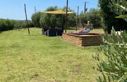 Cerreto Guidi House | Idyllic Podere La Vignata: Oceanfront Paradise Awaits