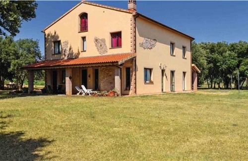 Roccastrada House | Experience Comfort at Podere Le Querce - Rated 9/10