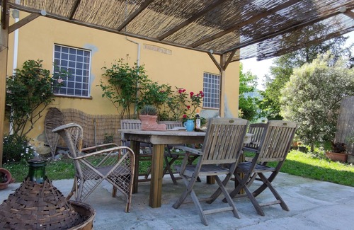 Pontetetto House | Experience Podere le Sorelle: Ideal Retreat near Lucca