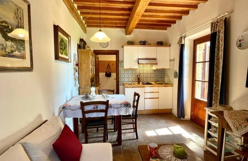 Guardistallo Apartment | Podere Morena: Spectacular Sea View and Family-Friendly Amenities