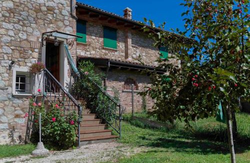 Vergato Apartment | Pet-Friendly Getaway at Podere Pratizzoli - Rated 9/10