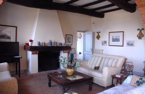 Montoro House | Experience Podere San Giovanni: Oceanfront Bliss Awaits