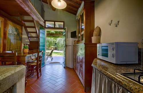 Fauglia Other | Relax at Podere Sant'Antonio - Apartment "Rosa Pompelmo"