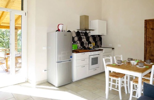 Bolsena House | Podere Sant'Antonio Essiccatoio 2: Pet-Friendly Retreat