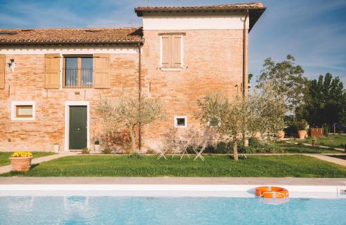 Imola Apartment | Discover Podere Selvatici: Oceanfront Haven with Pool