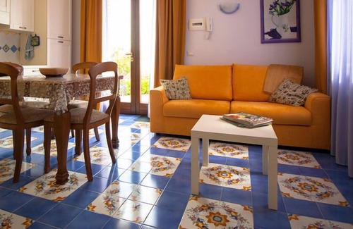 Termoli Apartment | Beachfront Retreat: Podere Sul Mare with Pool and Spa