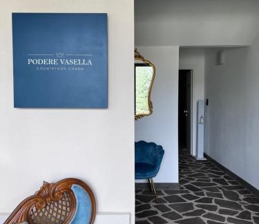 Capranica Apartment | Relaxing Junior Suite with Pool and Hot Tub Access