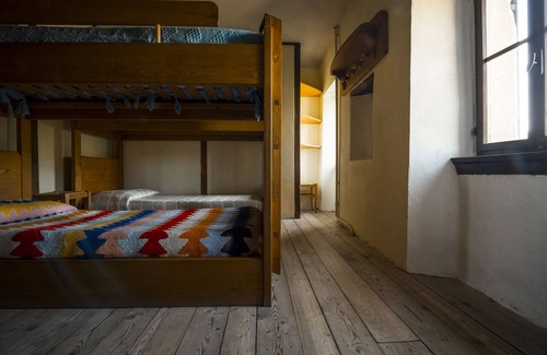 Polinago Bed & Breakfast | Art & Culture Awaits at Podesteria Hostel in Gombola