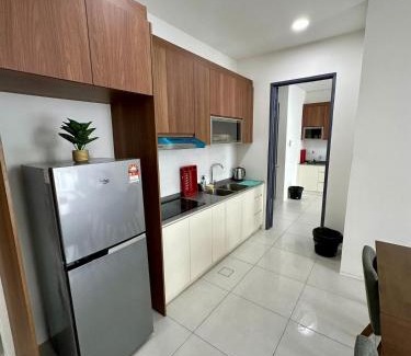 Taman Charming Apartment | Podium Premium 4 Bed Room