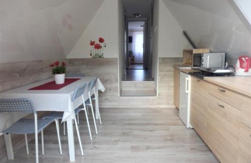 Stare Splavy Apartment | Cozy Podkrovní Apartmán v Zátiší - Perfect for Families!