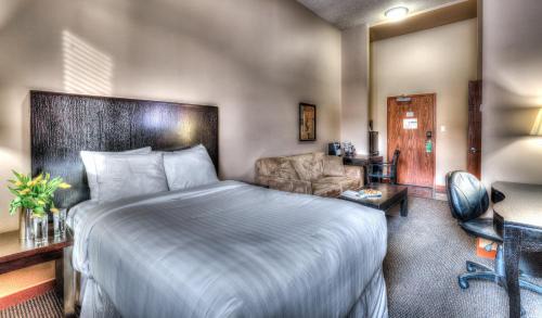 Grande Prairie Hotel | Discover Podollan Inn & Spa - Grande Prairie's Comfort