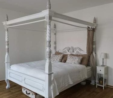 Mikulov Apartment | Poetic Retreat with a 9.5/10 Guest Rating Awaiting You