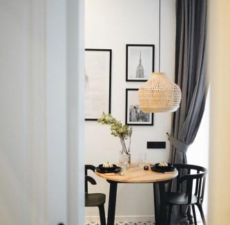 Petrovskoye Apartment | Central Poetry Apartments: Guest Rated 9.8, Pet Friendly Stay