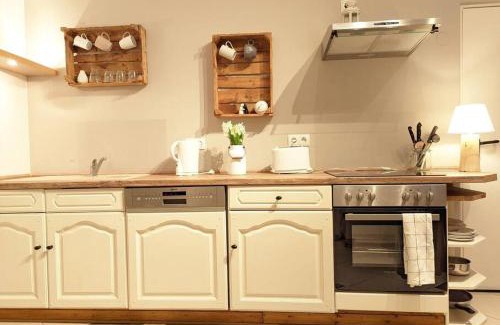 Region Hannover District Apartment | Experience Nature at Poggenhagen: Pet-Friendly Retreat