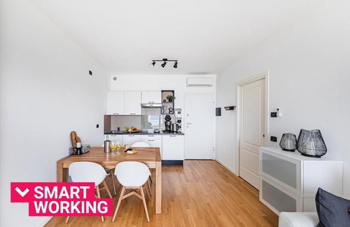 Pulciano Apartment | Discover Poggio al Sole 6 Apartment with Pool Access