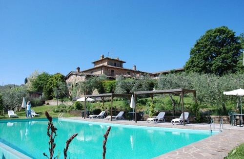 San Pietro in Bossolo House | Elegant Poggio Alle Lame: Oceanfront with Pool & Hot Tub
