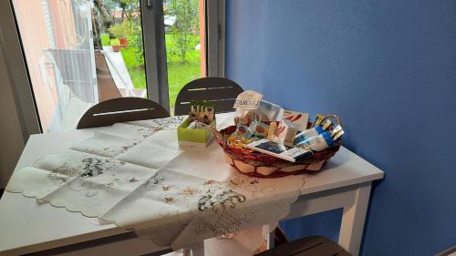 Quinto al Mare Apartment | Discover Poggio degli Ulivi: 9/10 Guest Rated Escape