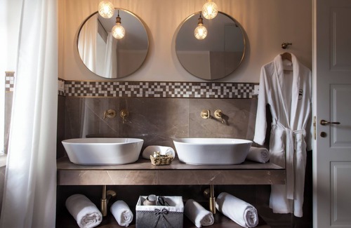 Lake Bracciano House | Poggio delle Molare: Guest Rated 10/10 with Pool & Spa