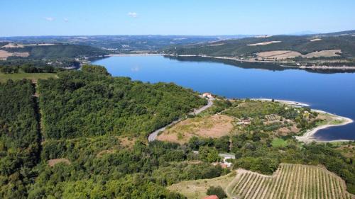 Baschi House | Poggio San Giacomo: Oceanfront Retreat with Hot Tub & Pool