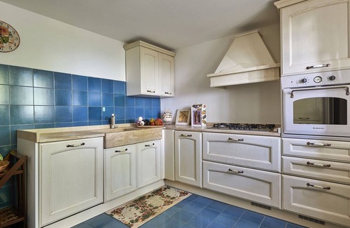 Fonterutoli Villa | Relax at Poggio Tondo in Castellina, Family & Pet-Friendly