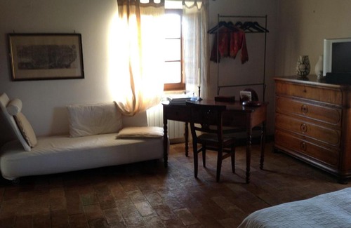 Sorano Bed & Breakfast | Top-Rated PoggioBa: Pet-Friendly Retreat with Breakfast