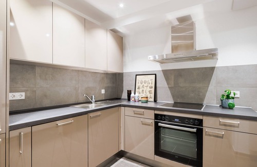 Aachen Apartment | Discover POHA Stay Aachen: Family-Friendly Comfort Awaits