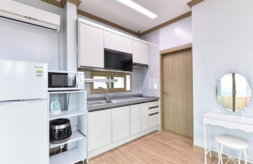 Pohang House | Eco-Friendly Pohang Healing House Pension with Family Amenities