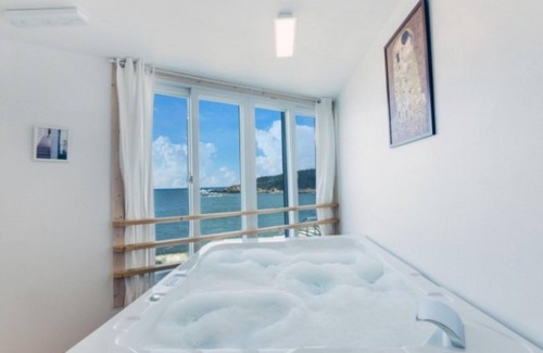 Pohang House | Eco-Friendly Comfort at Pohang In the Blue Pension
