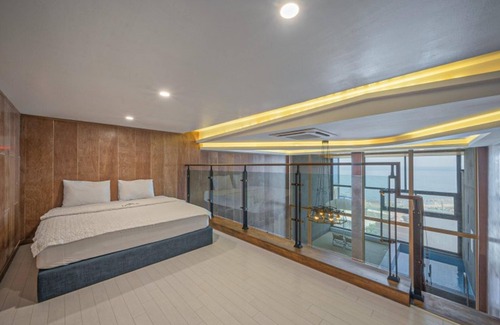 Pohang House | Pohang Soyu Garden Pool Villa: Eco-Friendly Getaway
