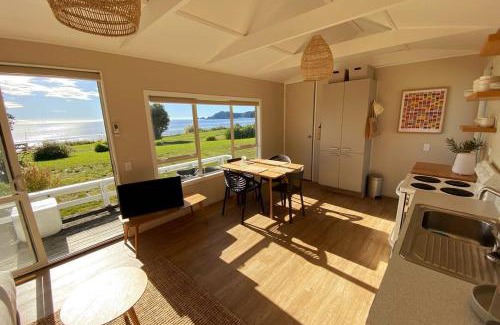 Pohara House | Experience Pohara's Beach House: 4-Star Retreat with Top Reviews