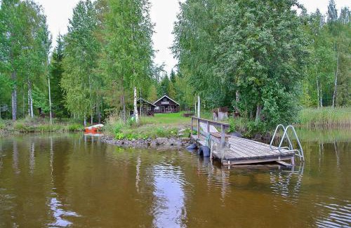 Kontiolahti House | Discover Pohjantilan Hirsituvat - Pet Friendly with Ocean Views