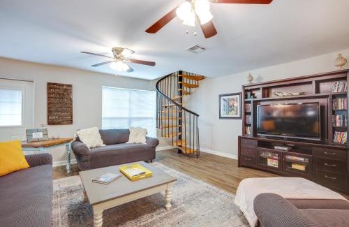 Pointblank House | Family-Friendly Point Blank Vacation Rental with Pool