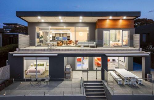 Mount Martha House | Point Haven Solar Pool Basketball Court & Views