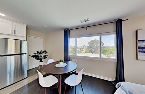 Point Loma Heights House | Beautiful Point Loma Guest House with Ocean View & Pool