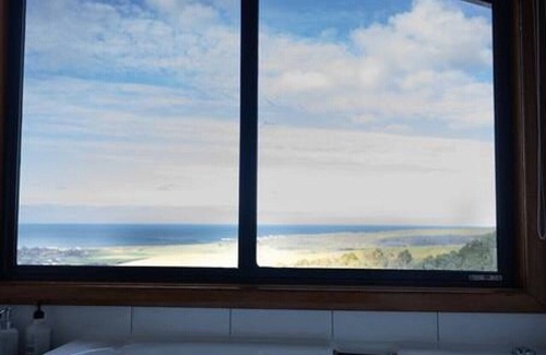 Apollo Bay Villa | Escape to Point of View Villa - Ideal Couples Retreat
