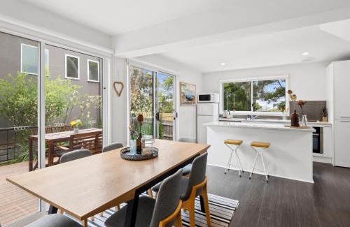 Surf Coast Apartment | Family-Friendly Getaway at Point Roadknight Paradise Villa